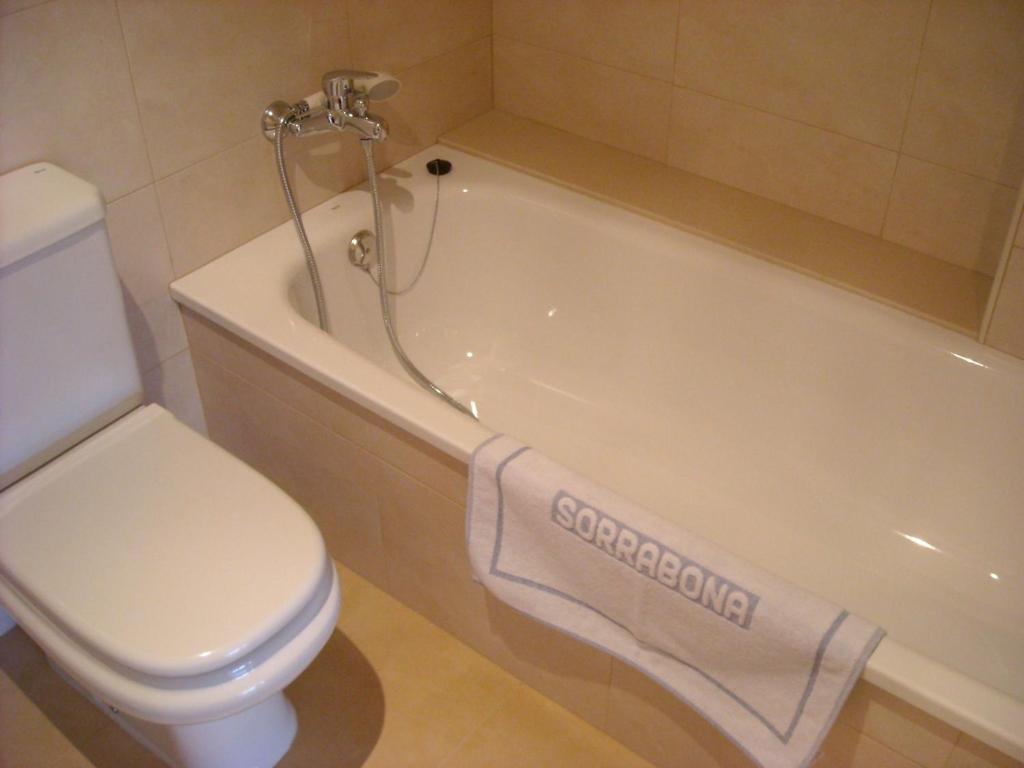 Apartments Sorrabona Pineda de Mar Room photo